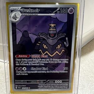 Dusknoir Pokémon Card